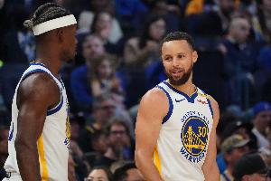 体育直播-湾区播客主持人夸巴特勒：高球商是教不来的 有就是有&amp;没有就没有