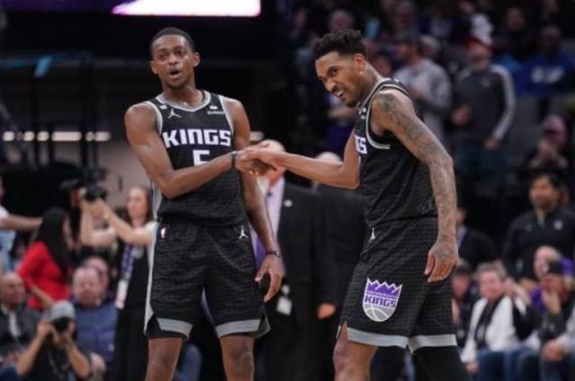 华体会体育直播-肯塔基双子星合砍70分！这场胜利国王等了17年